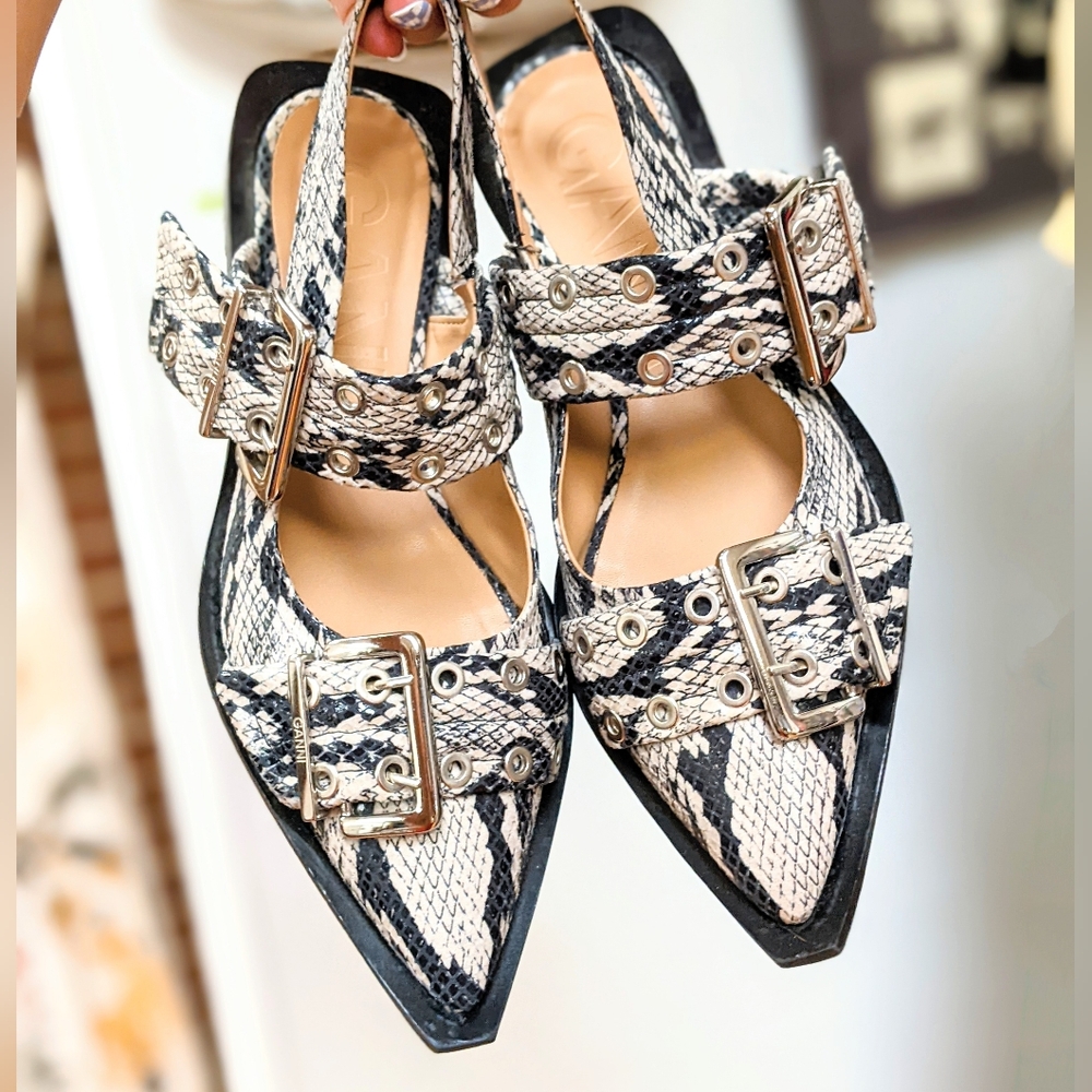 GANNI Snake Printed Feminine Buckle Ballerina Flats in Sand sz 9.5